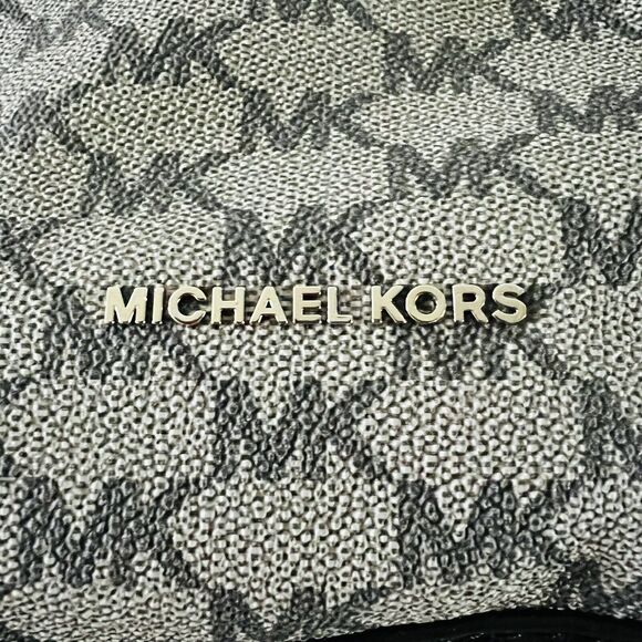 MICHAEL KORS Lauryn Solid Black Gray Leather Large Shoulder Bag - Picture 3 of 9